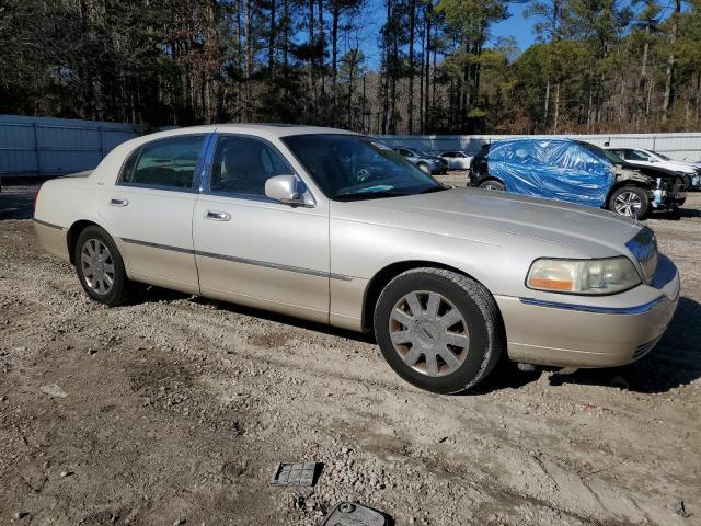 Photo 3 VIN: 1LNHM82W75Y649578 - LINCOLN TOWNCAR 