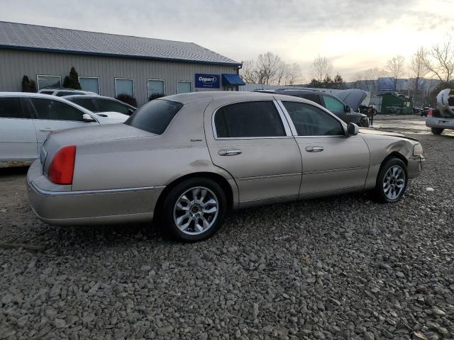 Photo 2 VIN: 1LNHM82W83Y606574 - LINCOLN TOWNCAR 