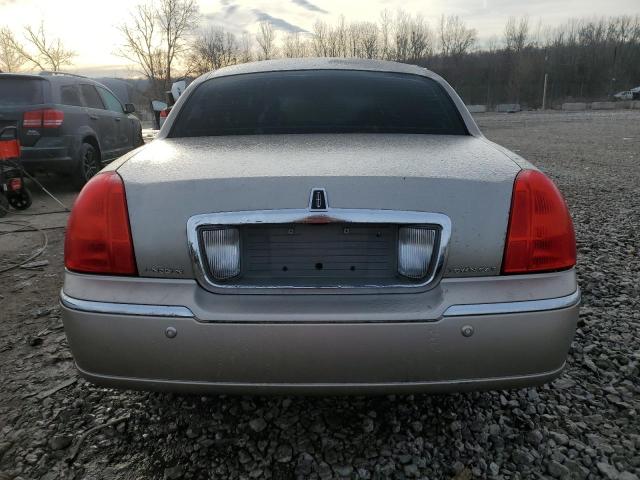 Photo 5 VIN: 1LNHM82W83Y606574 - LINCOLN TOWNCAR 