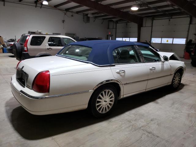 Photo 2 VIN: 1LNHM82W83Y633578 - LINCOLN TOWNCAR 