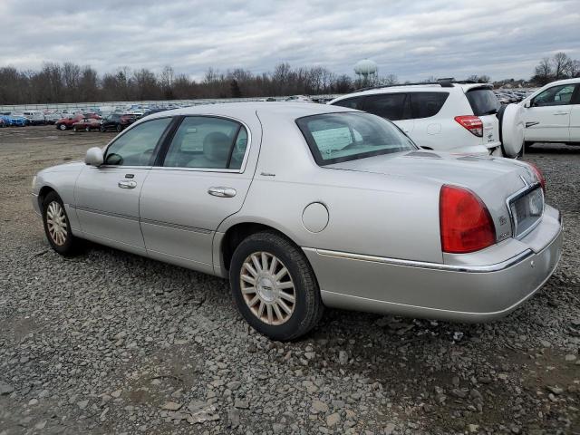 Photo 1 VIN: 1LNHM82W83Y653832 - LINCOLN TOWNCAR 