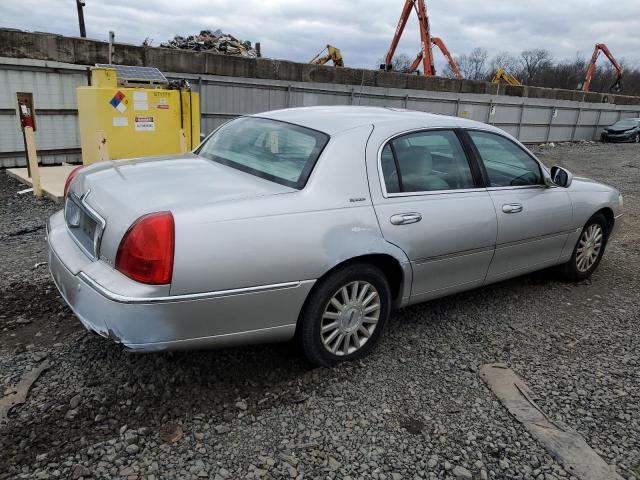 Photo 2 VIN: 1LNHM82W83Y653832 - LINCOLN TOWNCAR 