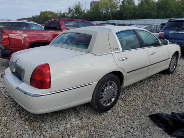 Photo 2 VIN: 1LNHM82W86Y620284 - LINCOLN TOWN CAR S 