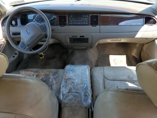 Photo 7 VIN: 1LNHM82W8YY783004 - LINCOLN TOWN CAR S 