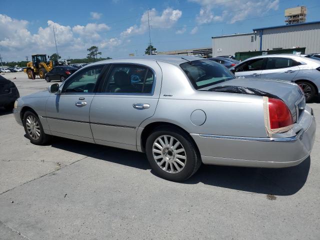 Photo 1 VIN: 1LNHM82W93Y613713 - LINCOLN TOWN CAR S 