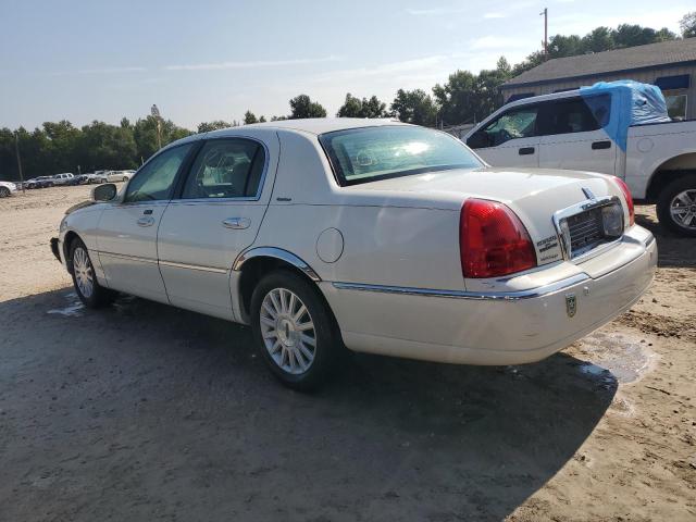 Photo 1 VIN: 1LNHM82W93Y692638 - LINCOLN TOWNCAR 