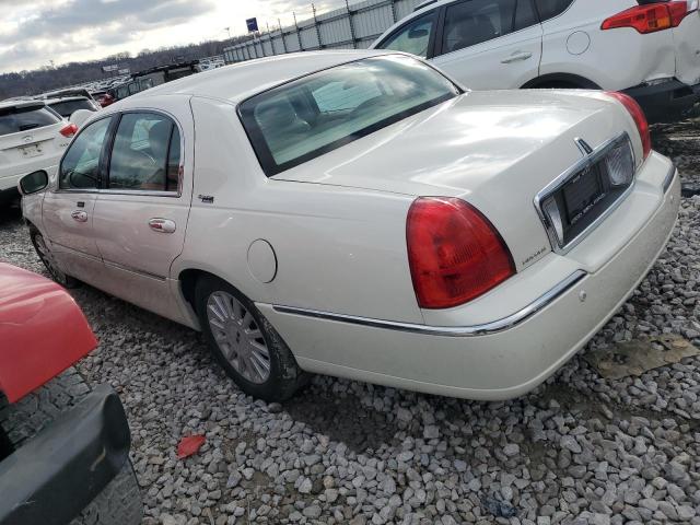 Photo 1 VIN: 1LNHM82W95Y611527 - LINCOLN TOWN CAR S 