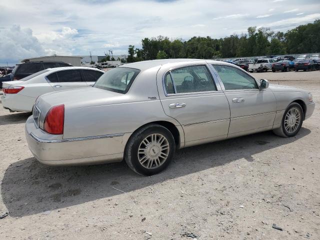 Photo 2 VIN: 1LNHM82W97Y619016 - LINCOLN TOWNCAR 