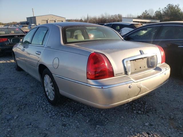 Photo 2 VIN: 1LNHM82WX3Y620458 - LINCOLN TOWNCAR 