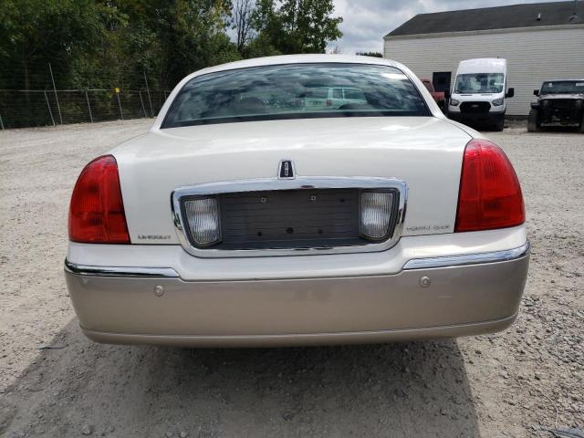 Photo 5 VIN: 1LNHM82WX3Y644078 - LINCOLN TOWN CAR S 