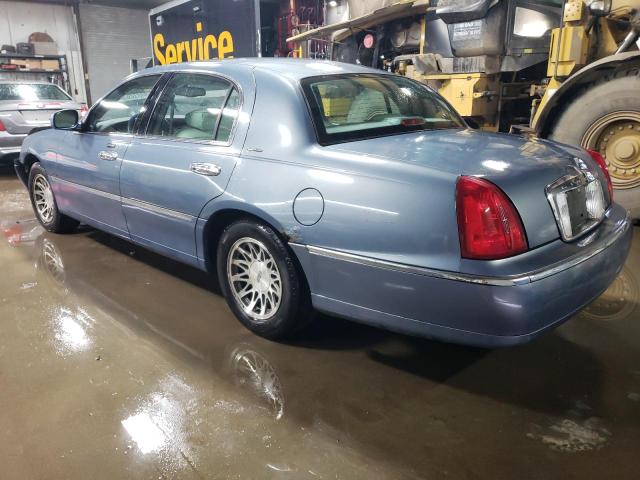 Photo 1 VIN: 1LNHM82WXYY844739 - LINCOLN TOWNCAR 