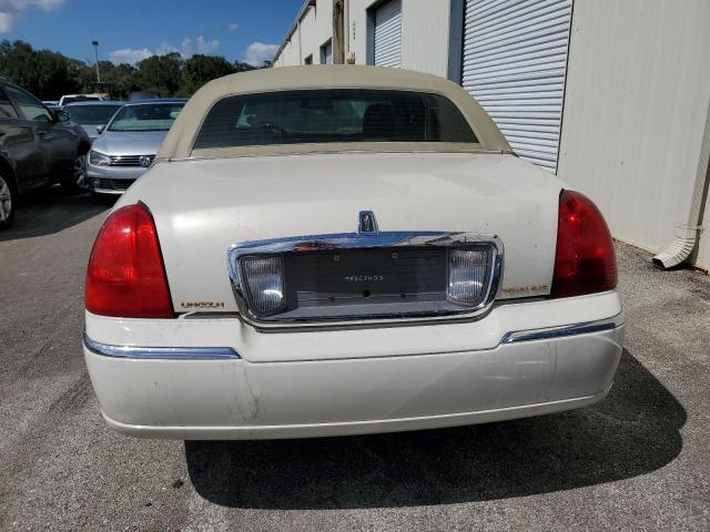 Photo 5 VIN: 1LNHM83V07Y603664 - LINCOLN TOWN CAR D 