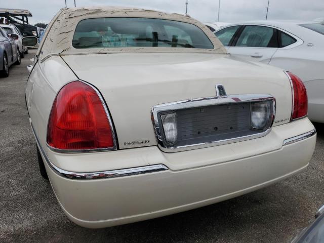 Photo 5 VIN: 1LNHM83V07Y608959 - LINCOLN TOWN CAR D 