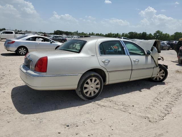 Photo 2 VIN: 1LNHM83V37Y601665 - LINCOLN TOWN CAR D 