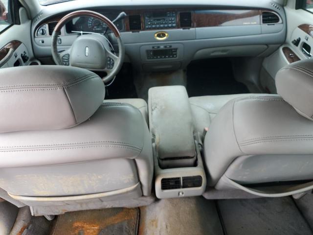 Photo 7 VIN: 1LNHM83W01Y633117 - LINCOLN TOWN CAR C 