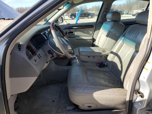 Photo 6 VIN: 1LNHM83W02Y636035 - LINCOLN TOWNCAR 