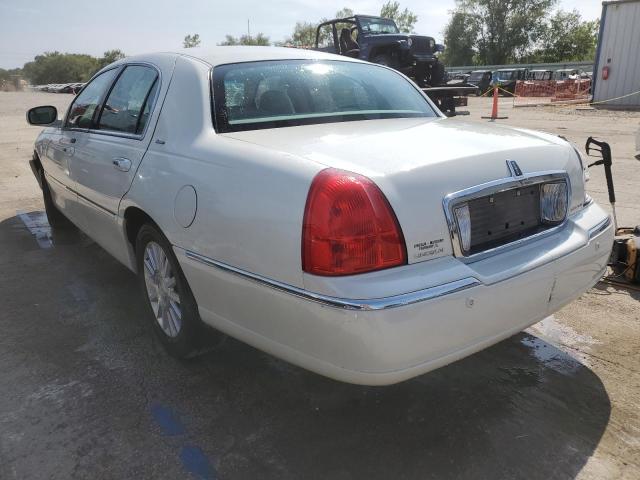 Photo 1 VIN: 1LNHM83W24Y670755 - LINCOLN TOWN CAR U 