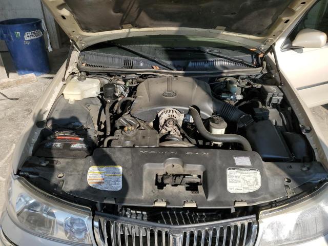 Photo 10 VIN: 1LNHM83W2XY712393 - LINCOLN TOWN CAR C 