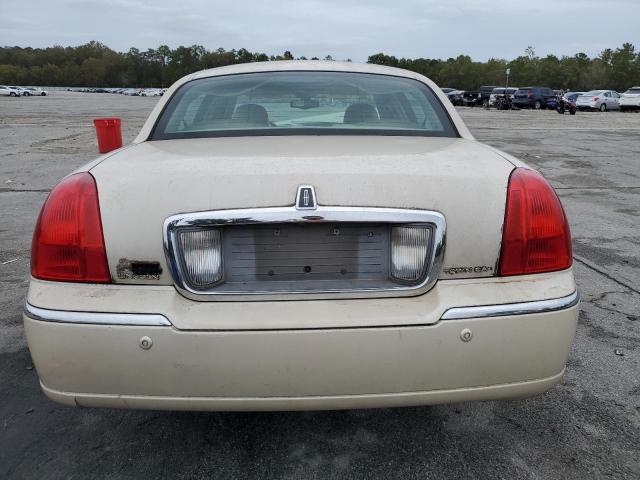 Photo 5 VIN: 1LNHM83W33Y678717 - LINCOLN TOWNCAR 