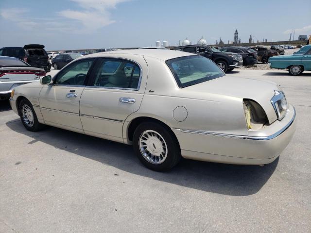 Photo 1 VIN: 1LNHM83W42Y609937 - LINCOLN TOWN CAR C 