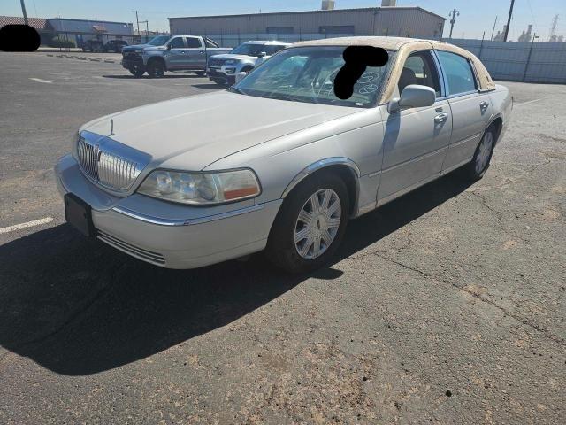 Photo 1 VIN: 1LNHM83W54Y682611 - LINCOLN TOWNCAR 