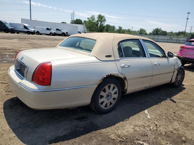 Photo 2 VIN: 1LNHM83W63Y626076 - LINCOLN TOWNCAR 