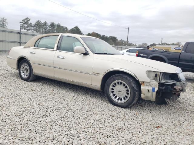 Photo 3 VIN: 1LNHM83W72Y623637 - LINCOLN TOWN CAR C 