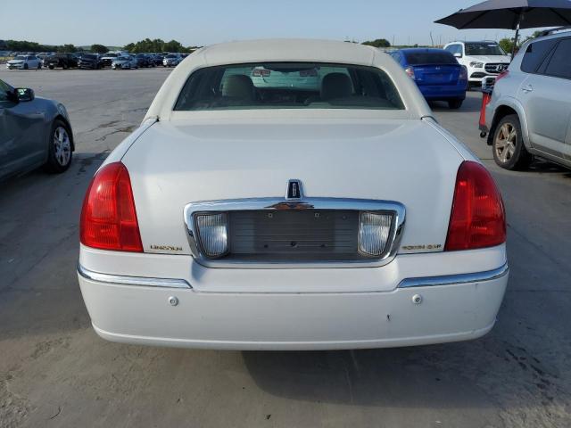 Photo 5 VIN: 1LNHM83W73Y603986 - LINCOLN TOWNCAR 