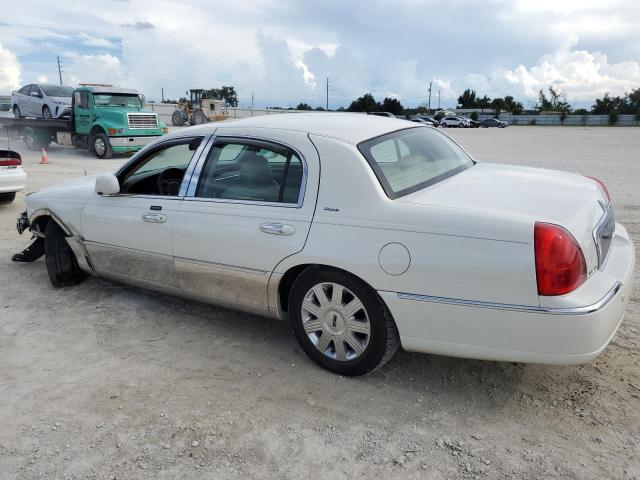 Photo 1 VIN: 1LNHM83W74Y640098 - LINCOLN TOWN CAR U 