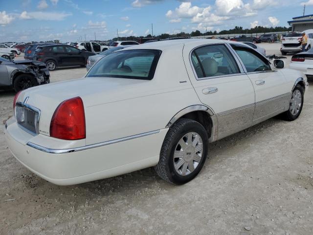 Photo 2 VIN: 1LNHM83W74Y640098 - LINCOLN TOWN CAR U 