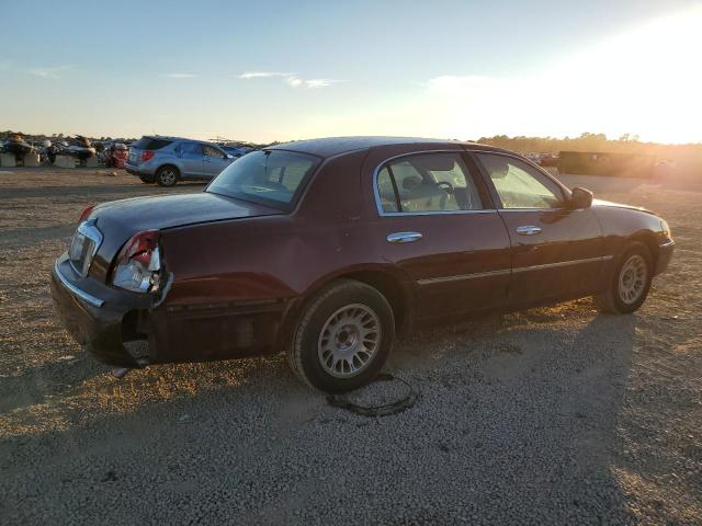 Photo 2 VIN: 1LNHM83W8YY813780 - LINCOLN TOWNCAR 