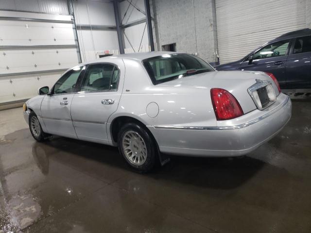 Photo 1 VIN: 1LNHM83W91Y632869 - LINCOLN TOWNCAR 