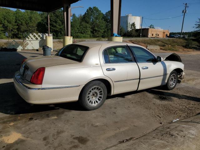 Photo 2 VIN: 1LNHM83W91Y723608 - LINCOLN TOWN CAR C 