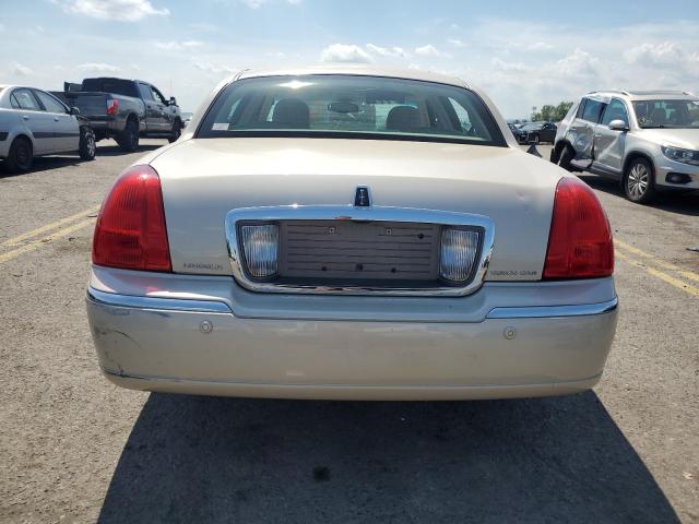 Photo 5 VIN: 1LNHM83W93Y662876 - LINCOLN TOWNCAR 