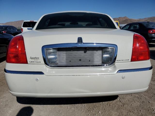 Photo 5 VIN: 1LNHM83W93Y693027 - LINCOLN TOWNCAR 