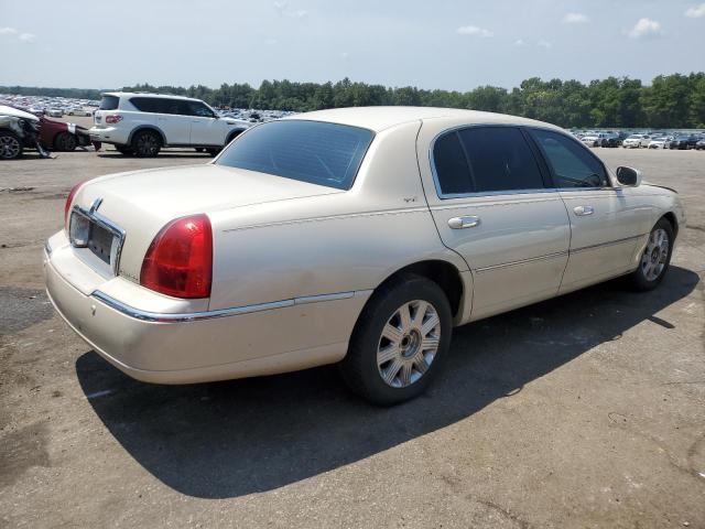 Photo 2 VIN: 1LNHM85W93Y636971 - LINCOLN TOWN CAR C 