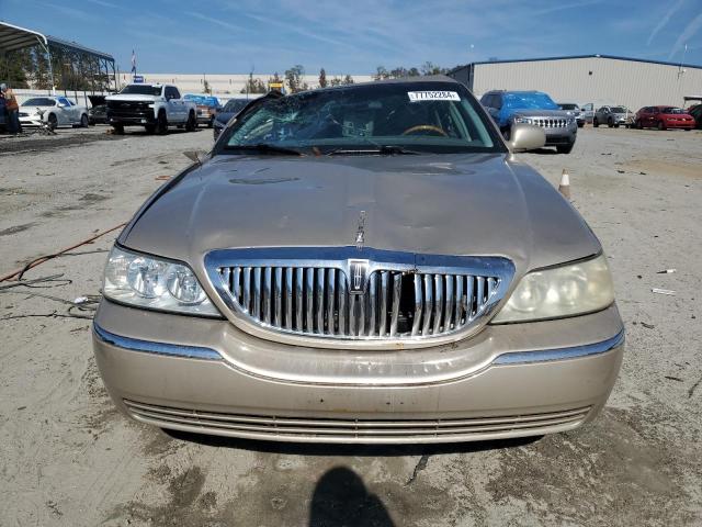 Photo 4 VIN: 1LNHM85W94Y672371 - LINCOLN TOWN CAR U 