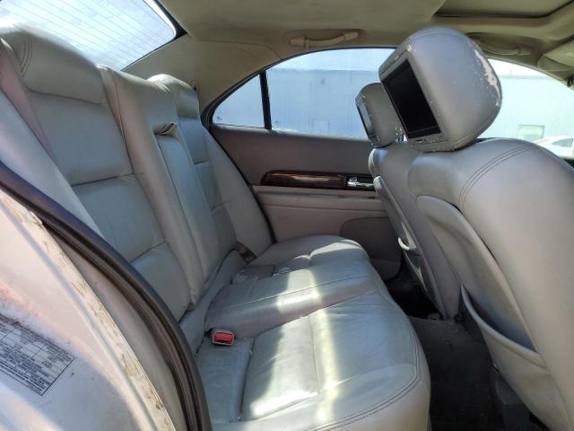 Photo 9 VIN: 1LNHM86S01Y711999 - LINCOLN LS 