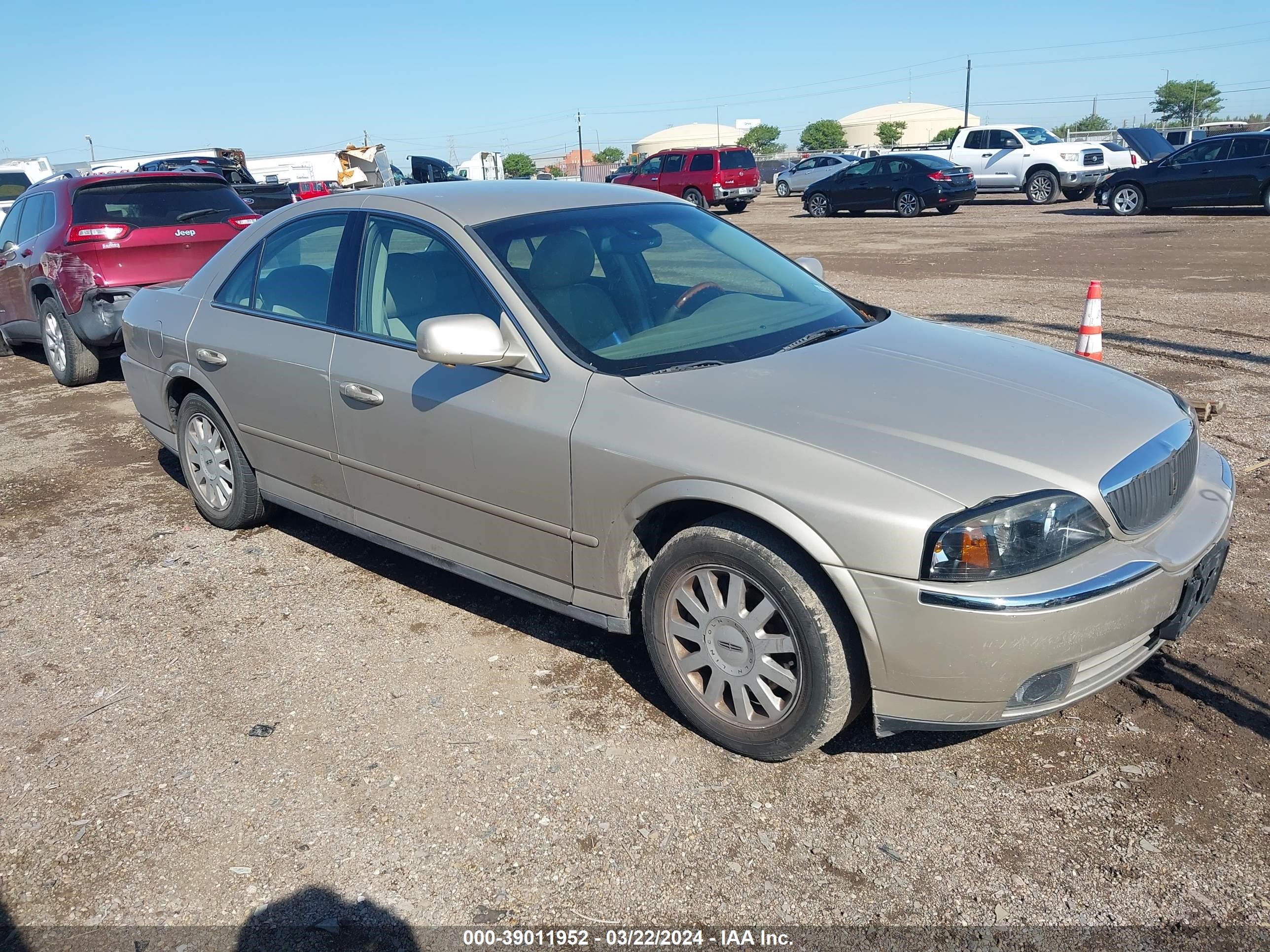 Photo 0 VIN: 1LNHM86S04Y600910 - LINCOLN LS 