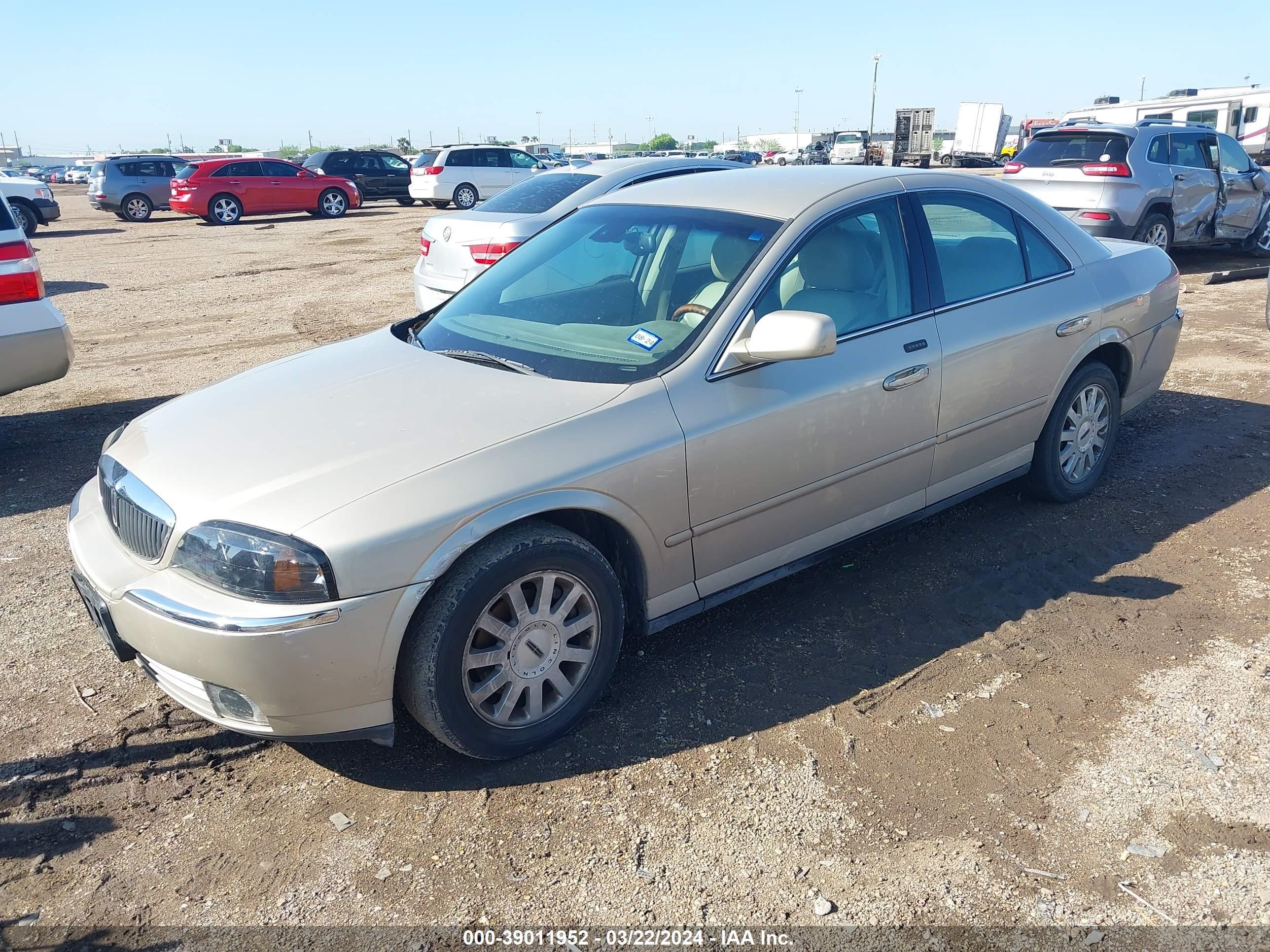 Photo 1 VIN: 1LNHM86S04Y600910 - LINCOLN LS 