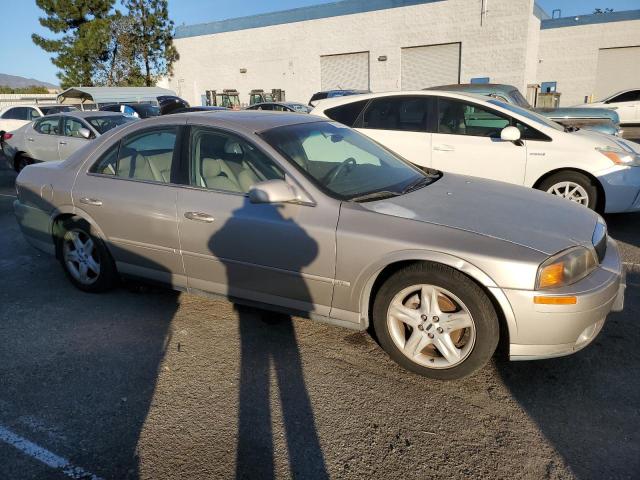 Photo 3 VIN: 1LNHM86S2YY817946 - LINCOLN LS 