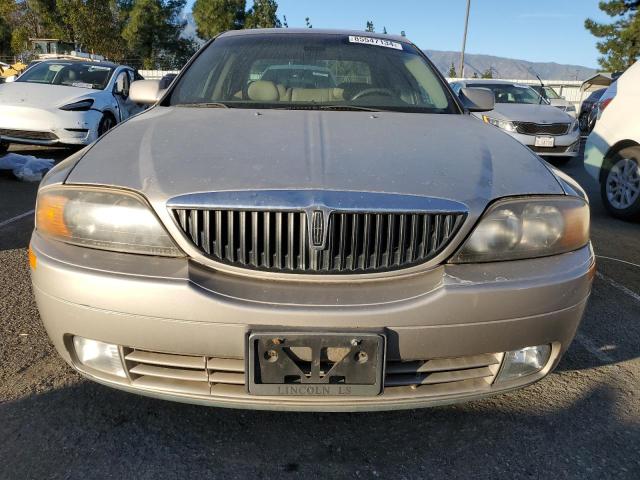 Photo 4 VIN: 1LNHM86S2YY817946 - LINCOLN LS 