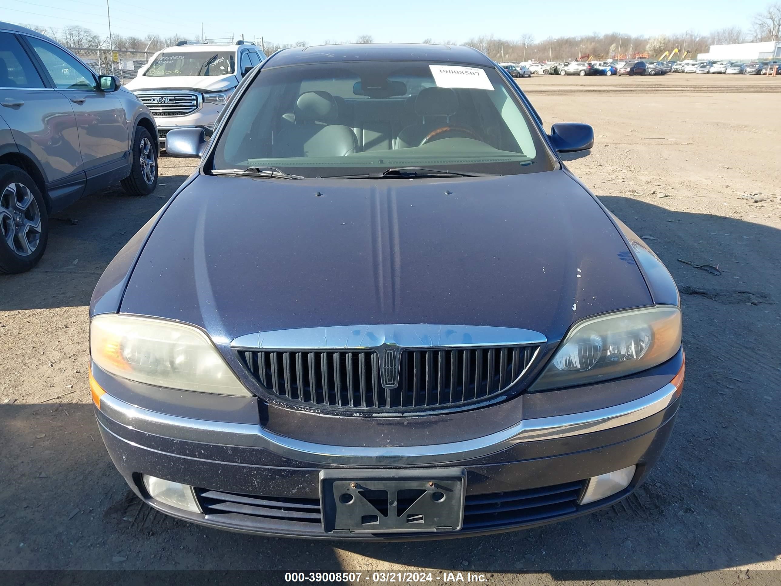 Photo 5 VIN: 1LNHM86S62Y620740 - LINCOLN LS 