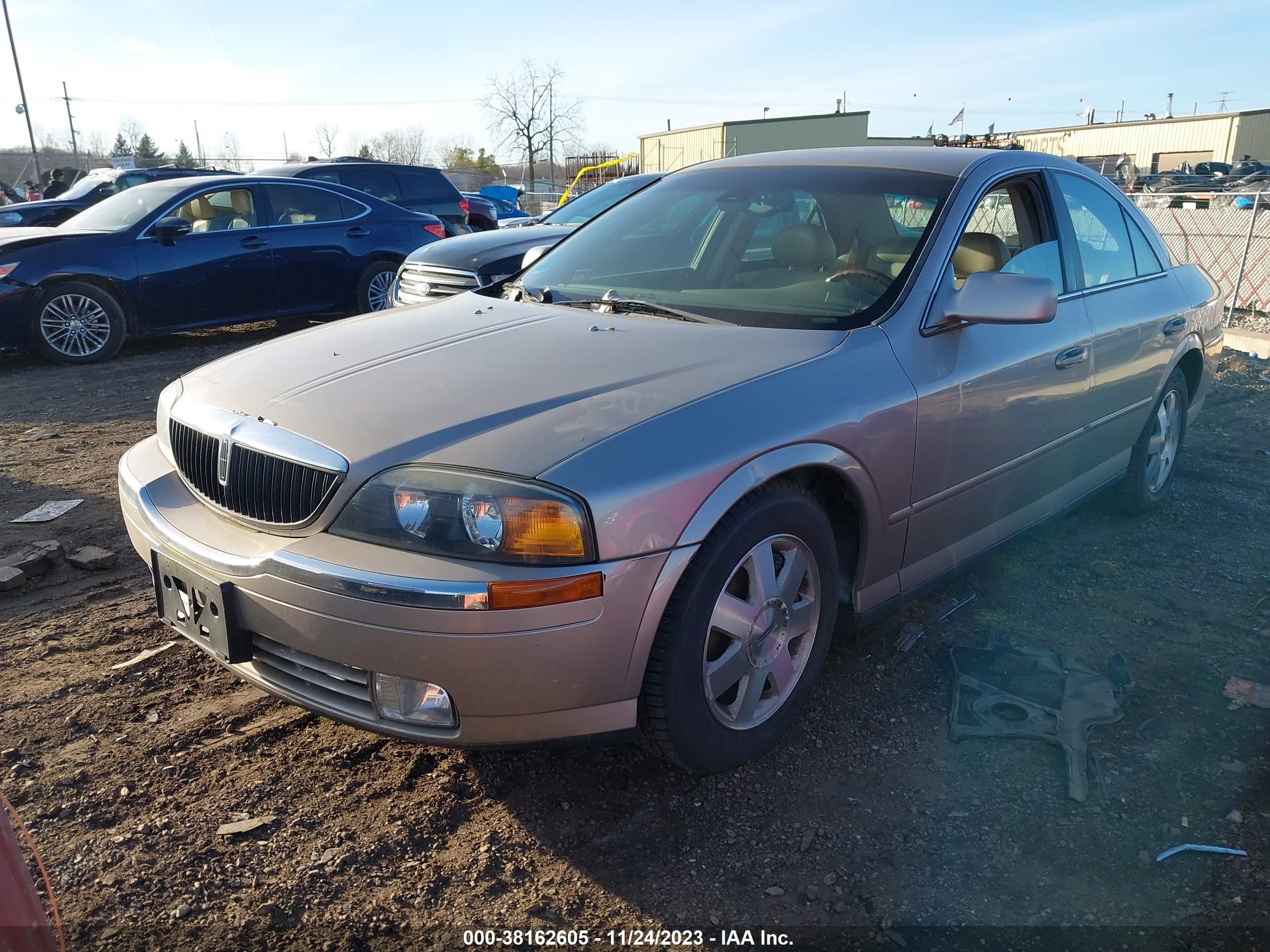 Photo 1 VIN: 1LNHM86S92Y620747 - LINCOLN LS 