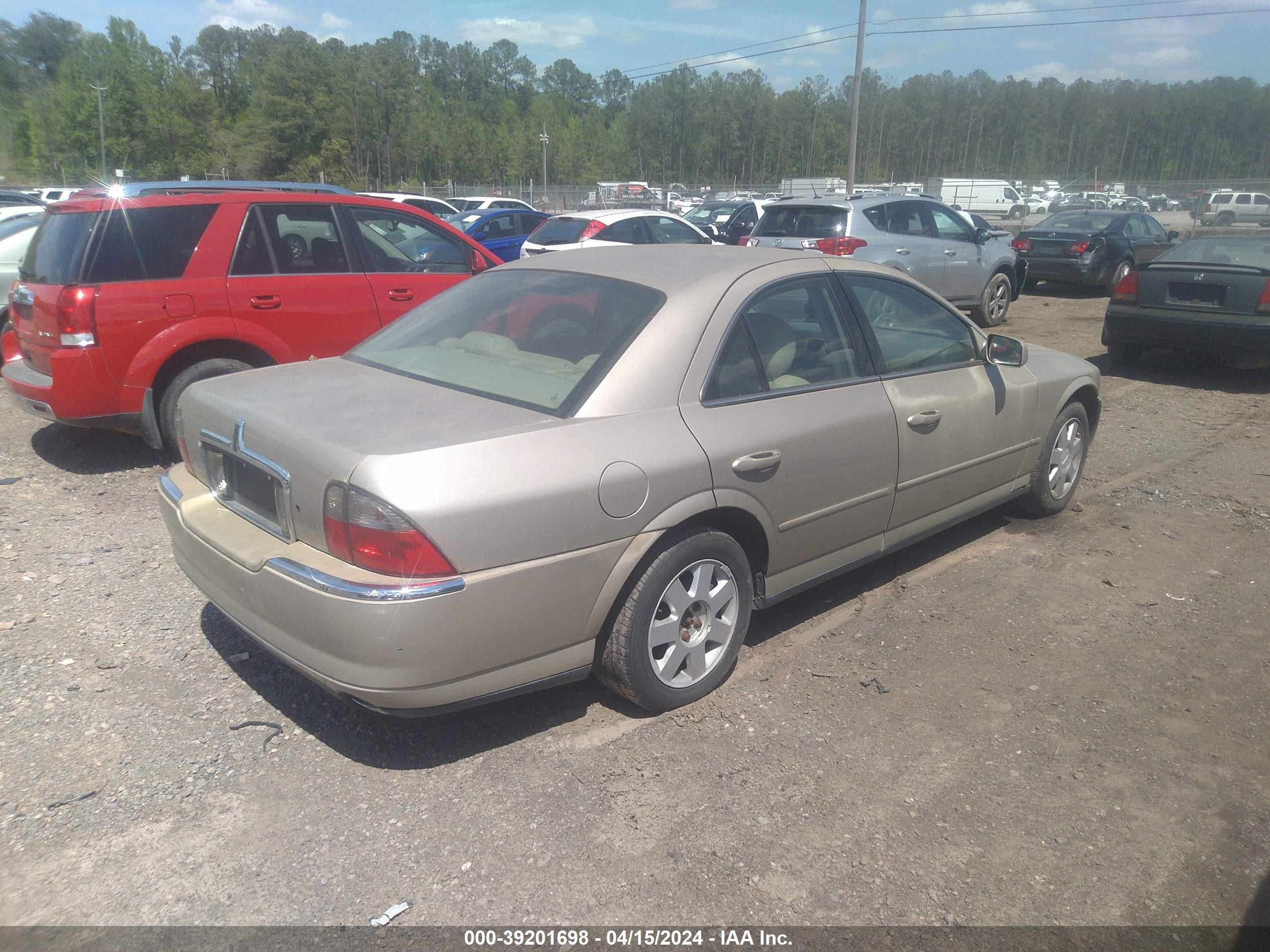 Photo 3 VIN: 1LNHM86SX5Y641224 - LINCOLN LS 