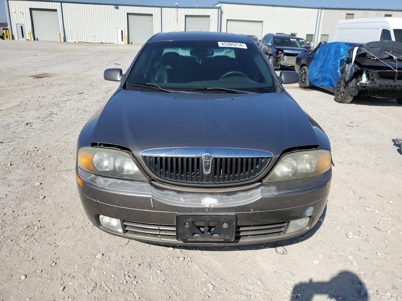 Photo 4 VIN: 1LNHM87A12Y679233 - LINCOLN LS 