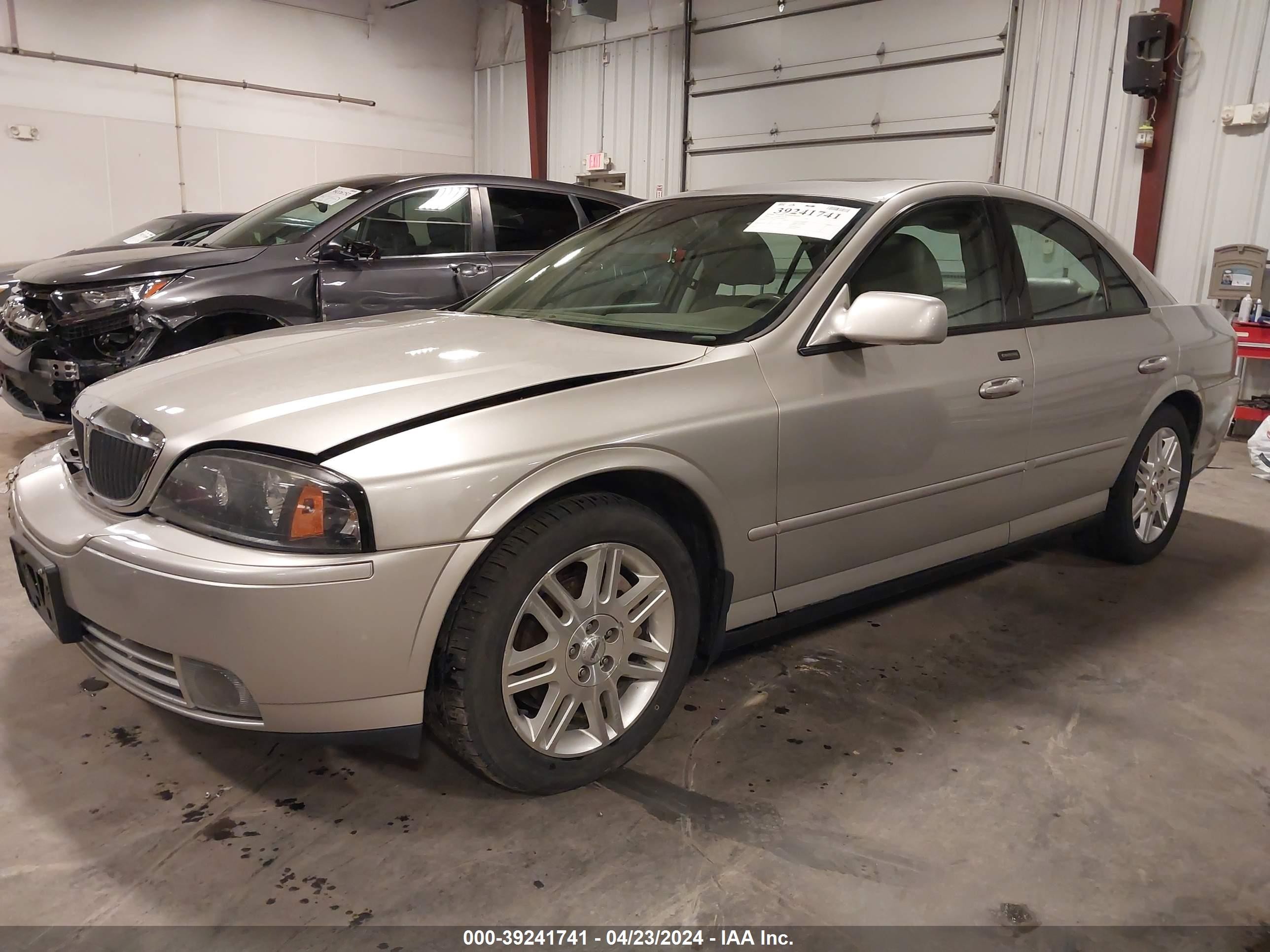 Photo 1 VIN: 1LNHM87A44Y630028 - LINCOLN LS 