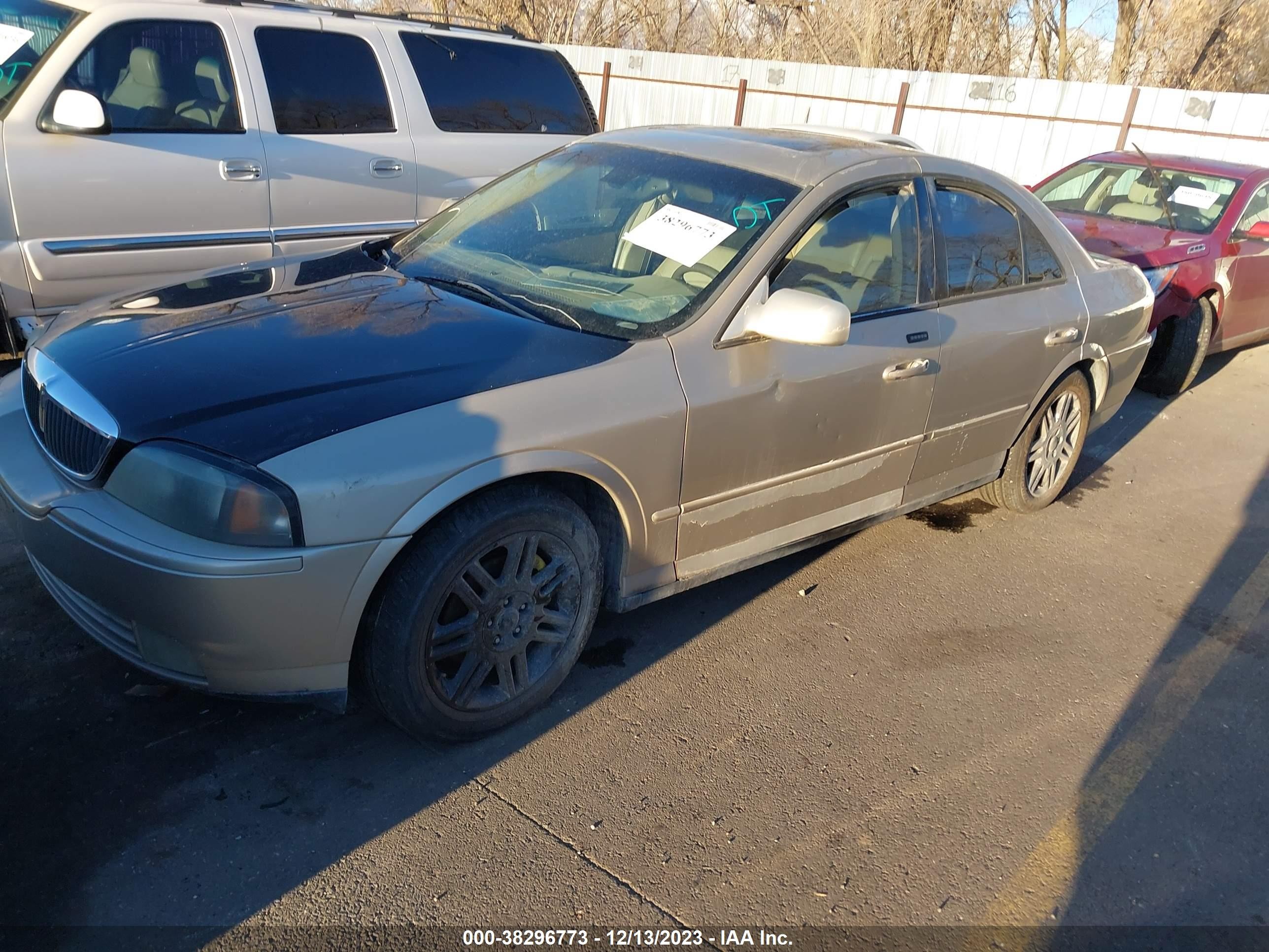 Photo 1 VIN: 1LNHM87A74Y653223 - LINCOLN LS 