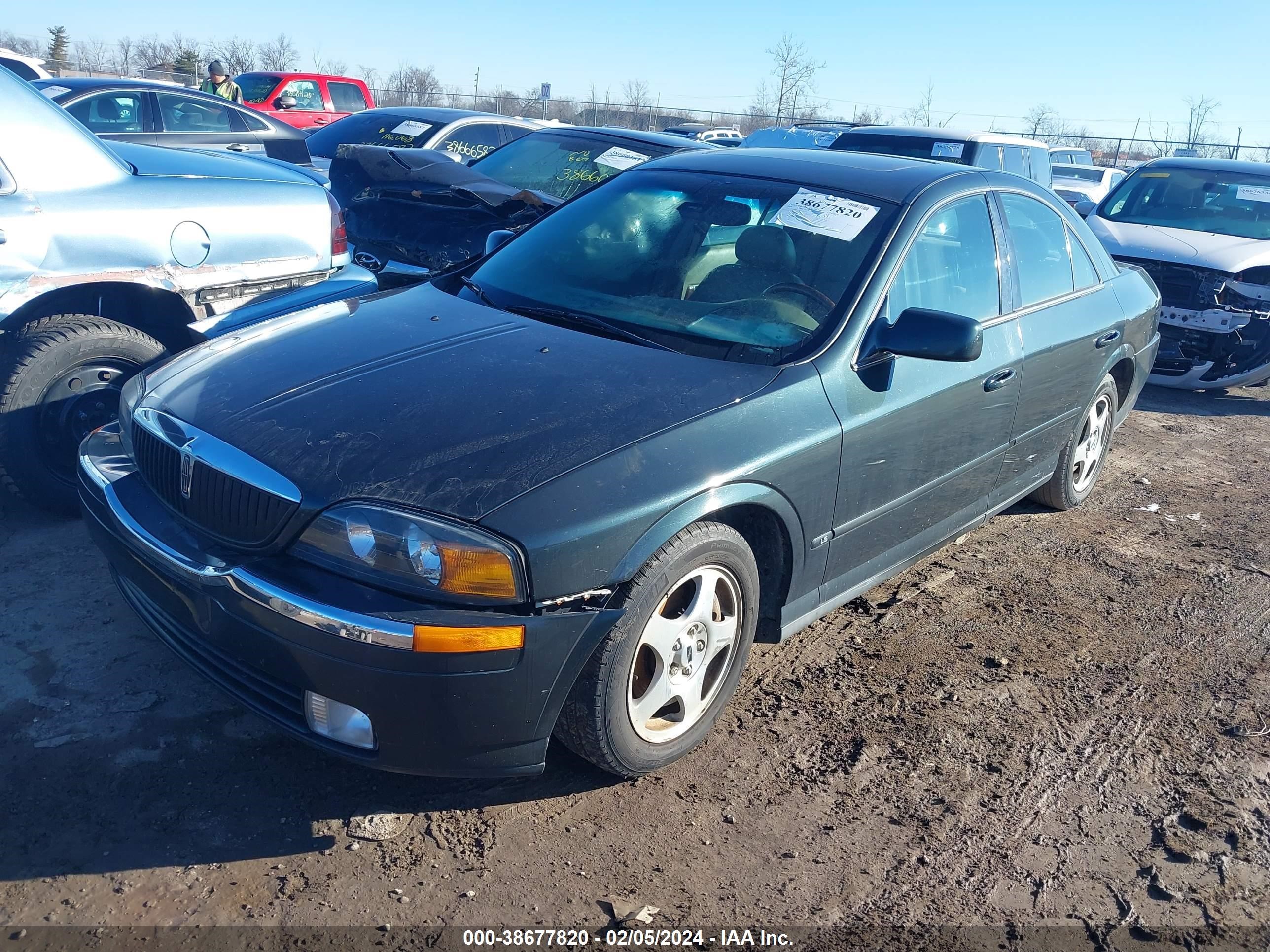 Photo 1 VIN: 1LNHM87A9YY757475 - LINCOLN LS 