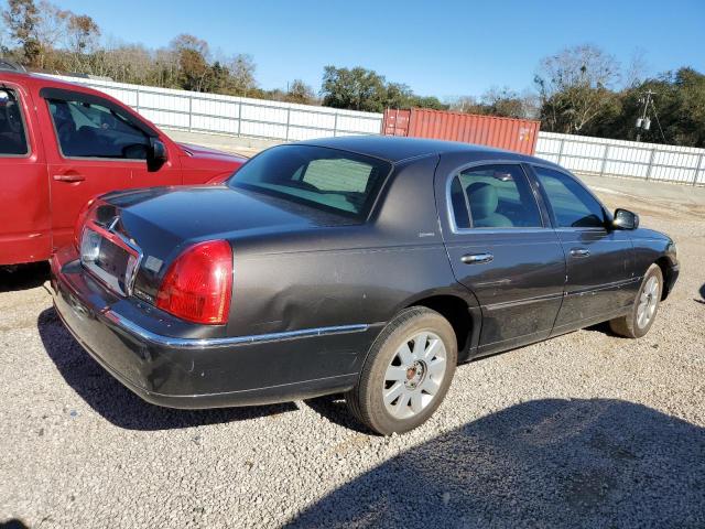 Photo 2 VIN: 1LNHM88W25Y663217 - LINCOLN TOWN CAR E 